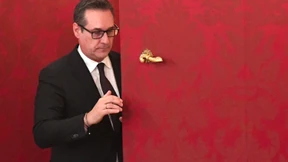 Wem gehören die Achthunderttausend?