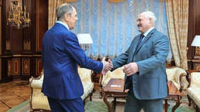 Hand in Hand und doch für sich