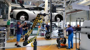 BMW kürzt Tausenden Hochqualifizierten Arbeitszeit und Gehalt