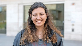 Findet Studium zu teuer