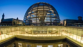 Hacker griffen Bundestag wohl per Mail an