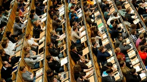 Pflichtfach Informatik – woher sollen die Lehrer kommen?