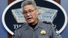 Angreifer tötet Polizist vor Pentagon