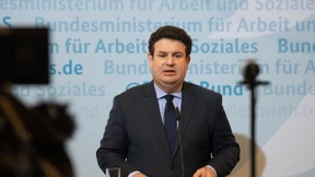 Heil will Familien mit Gutscheinen für Haushaltshilfen entlasten