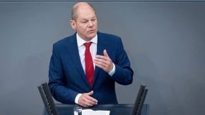 Der Deutsche Staat spart viele Milliarden