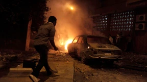 Schlägerbanden greifen Demonstration in Kairo an