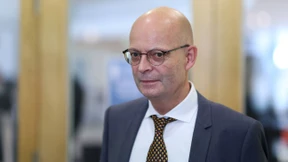 Landesregierung kritisiert Vorab-Impfung von Kommunalpolitikern