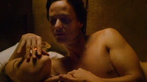 Sei ein Mann und schwimme mir nicht nach