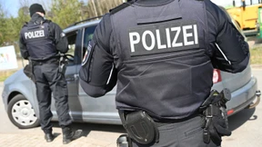 400 Polizisten der Länder stehen unter Extremismusverdacht