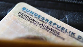 Warnung vor „Dschihadistenstempel“  im Personalausweis