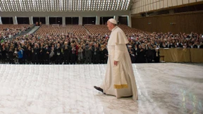 Industrie scheut kritische Worte über den Papst  