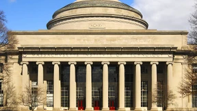 Ein College-Besuch kostet so viel wie ein A-Klasse Mercedes