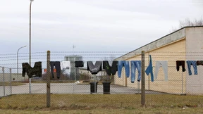 Eine Schwangere sorgt sich, dass sie ihr Kind verloren hat