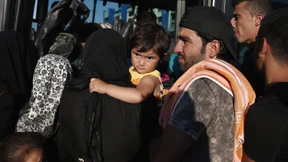 Tausende Flüchtlinge erreichen Piräus