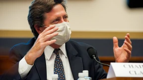 Chef der Börsenaufsicht SEC tritt zurück