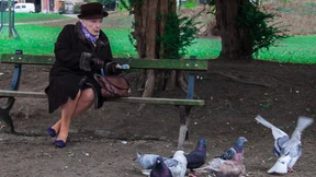 Alte Damen kennen keine Gnade