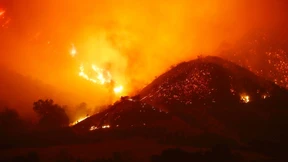 Winde fachen Feuer in Kalifornien weiter an