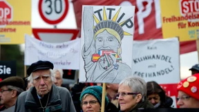Überwältigende Mehrheit gegen TTIP-Schiedsgerichte 