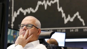 Börsianer warten auf Neuigkeiten aus Brüssel und Athen