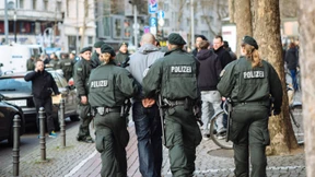 1. FC Köln verhängt 53 Stadionverbote