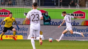 Drei Tore in fünf Minuten – St. Pauli festigt Tabellenführung