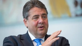 Gabriel will Kosten für Flüchtlinge und Kitas verrechnen