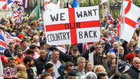 Zehntausende demonstrieren in London gegen Einwanderung