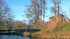 Versteckte Dschungelfestung