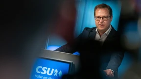 „Für eine politische Karriere ist die Promotion sinnlos“