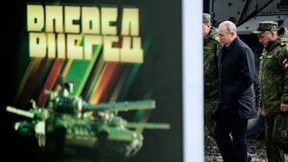 Putin verspricht Stärkung der Armee