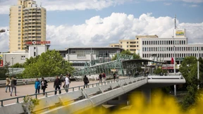 Die Uni-Party als Finanz-Debakel