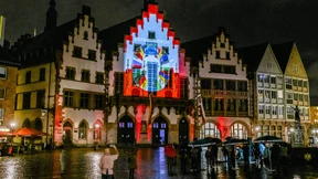 Frankfurter Logo mit Illumination am Römer vorgestellt