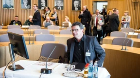 Zeuge zur Silvesternacht widerspricht NRW-Innenminister