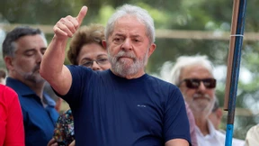 Brasiliens Ex-Präsident Lula tritt Haftstrafe an