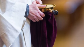 Kirchen erhielten seit 1949 fast 20 Milliarden Euro vom Staat