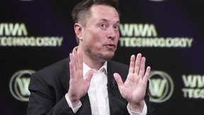 Elon Musk will gefeuerten Twitter-Nutzern mit Gerichtskosten helfen