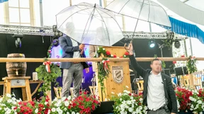 Eierwurf verfehlt Söder – Polizei ermittelt