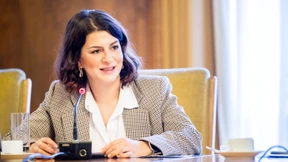 Frankfurts jüngste Dezernentin zieht eine 1000-Tage-Bilanz