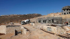 Die Besetzung bleibt rechtswidrig