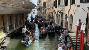 „Auf Venedig habe ich keine Lust“: Valentin Groebner über Reisen zum Vergnügen