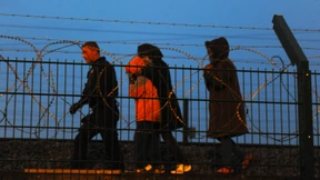 England schickt Polizisten nach Calais