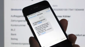 Hacker stehlen Geld mit Schwachstelle im Handy