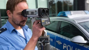 „Handy am Steuer nicht teuer genug“