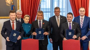 Rechtspopulist Babiš mit neuer Koalition an der Macht