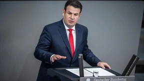 Minister Heil korrigiert Sparplan