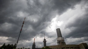 Es wird wechselhaft mit Blitz und Hagel