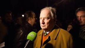 AfD stellt sich vor „Pegida“