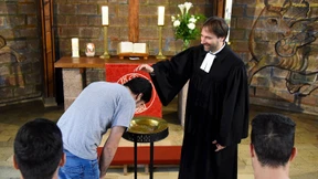 Richter sprechen Christen den Glauben ab