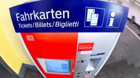 Bahn kündigt Senkung des Super-Sparpreises an