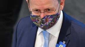 Kein Land ist eine Insel